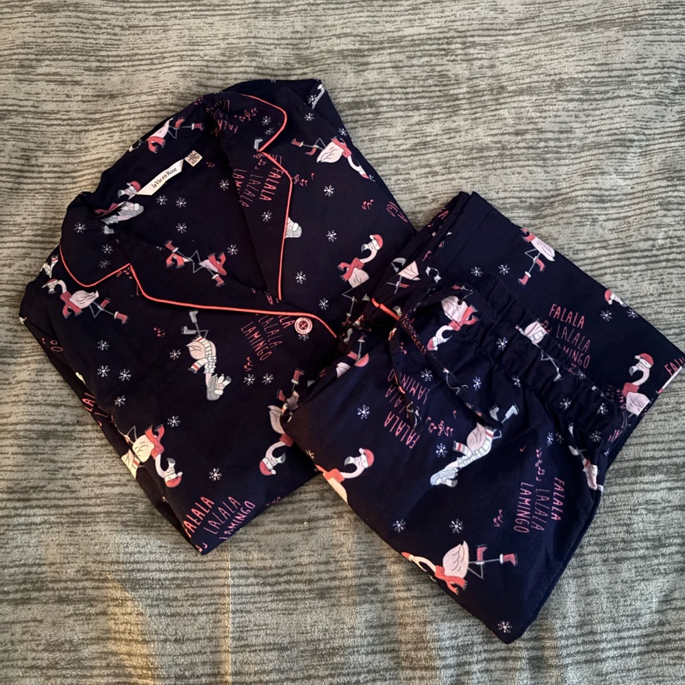 La Vie En Rose Pajama Set